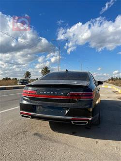 جێنسس G90